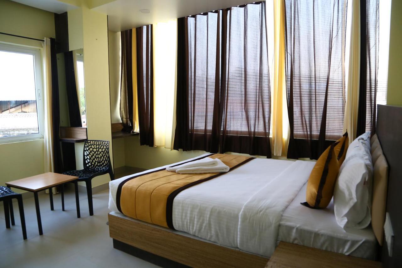 Hotel Landmark Port Blair Ngoại thất bức ảnh
