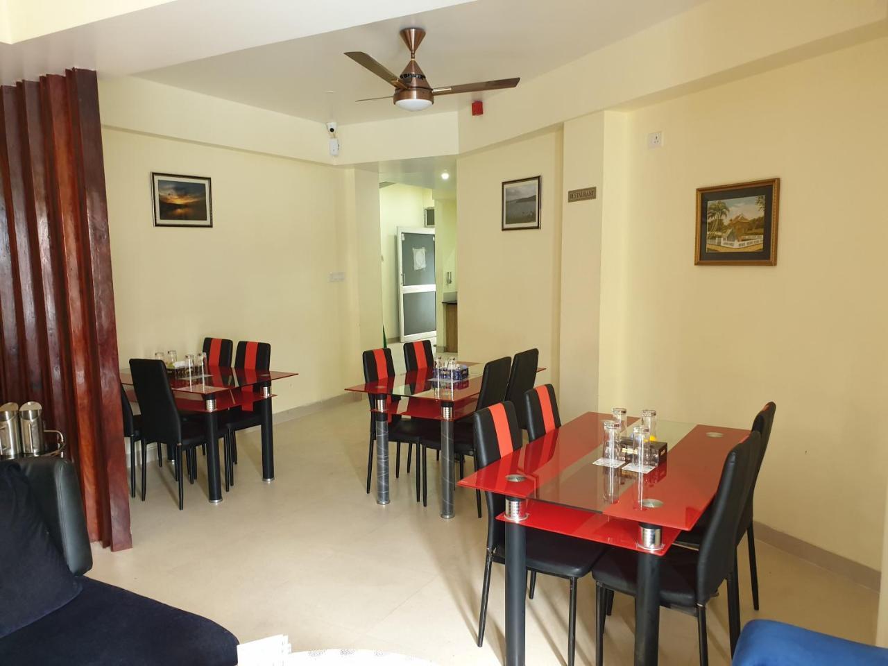 Hotel Landmark Port Blair Ngoại thất bức ảnh